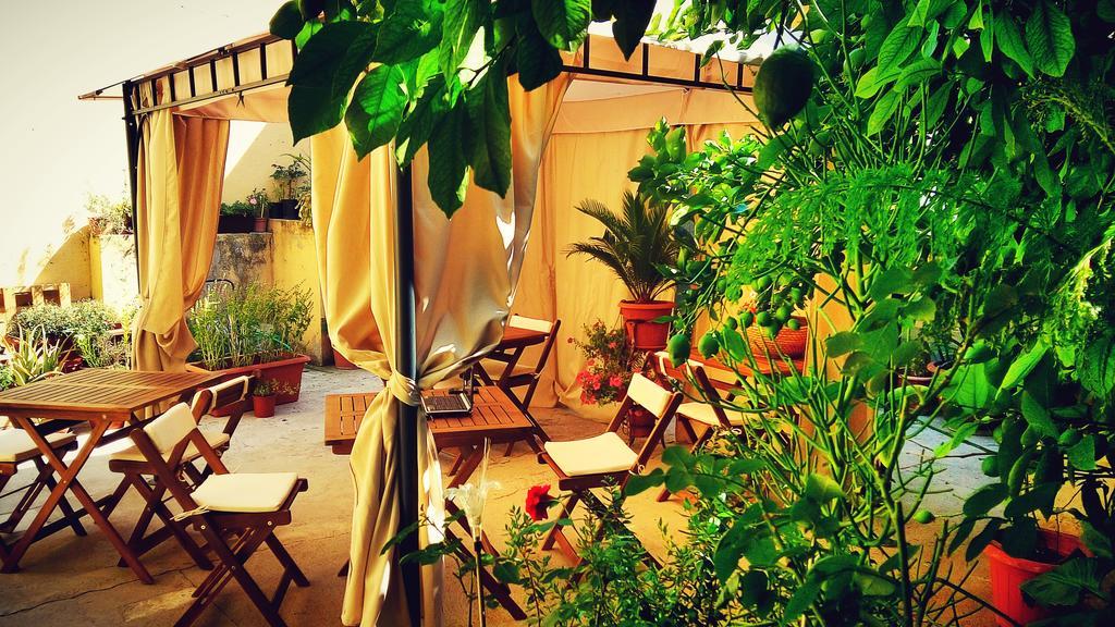 Bed and Breakfast Fiori E Limoni Quartucciu Exterior foto
