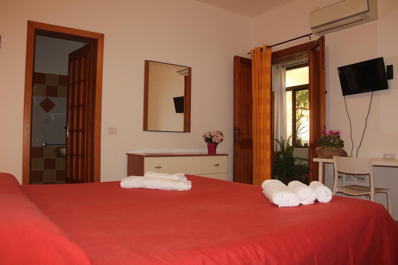 Bed and Breakfast Fiori E Limoni Quartucciu Exterior foto